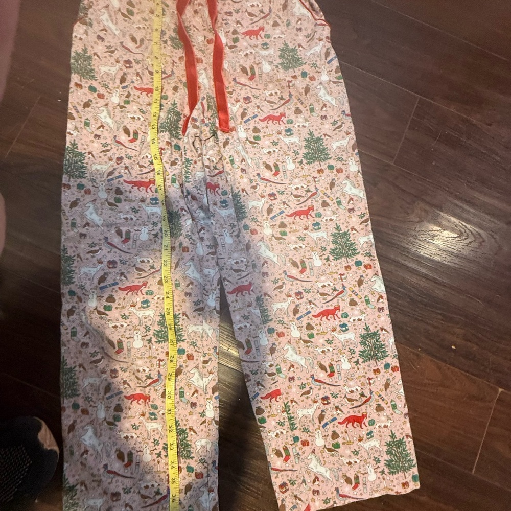 Boden Vanessa Cosy Festive Pyjama Bottoms, Milkshake Festive size 8 - Picture 4 of 9